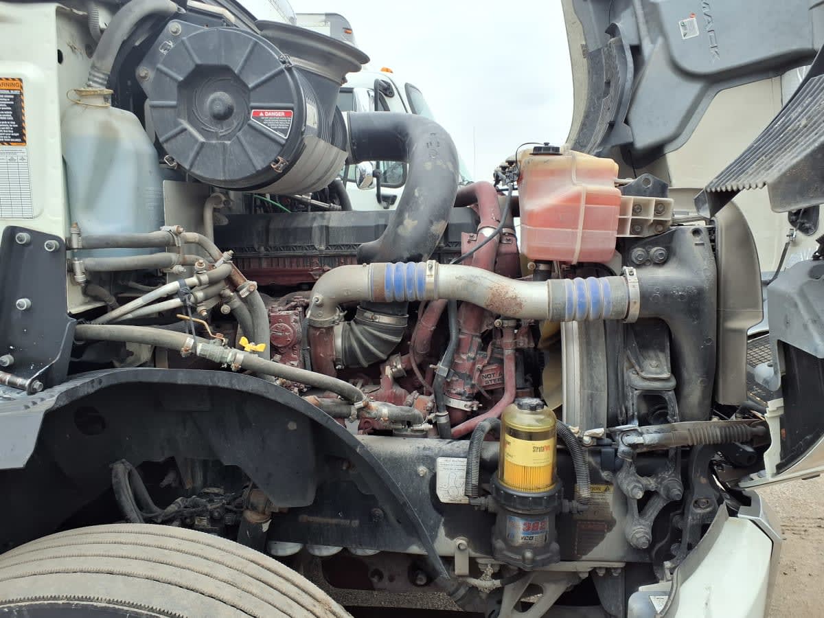 2020 Mack - image 13