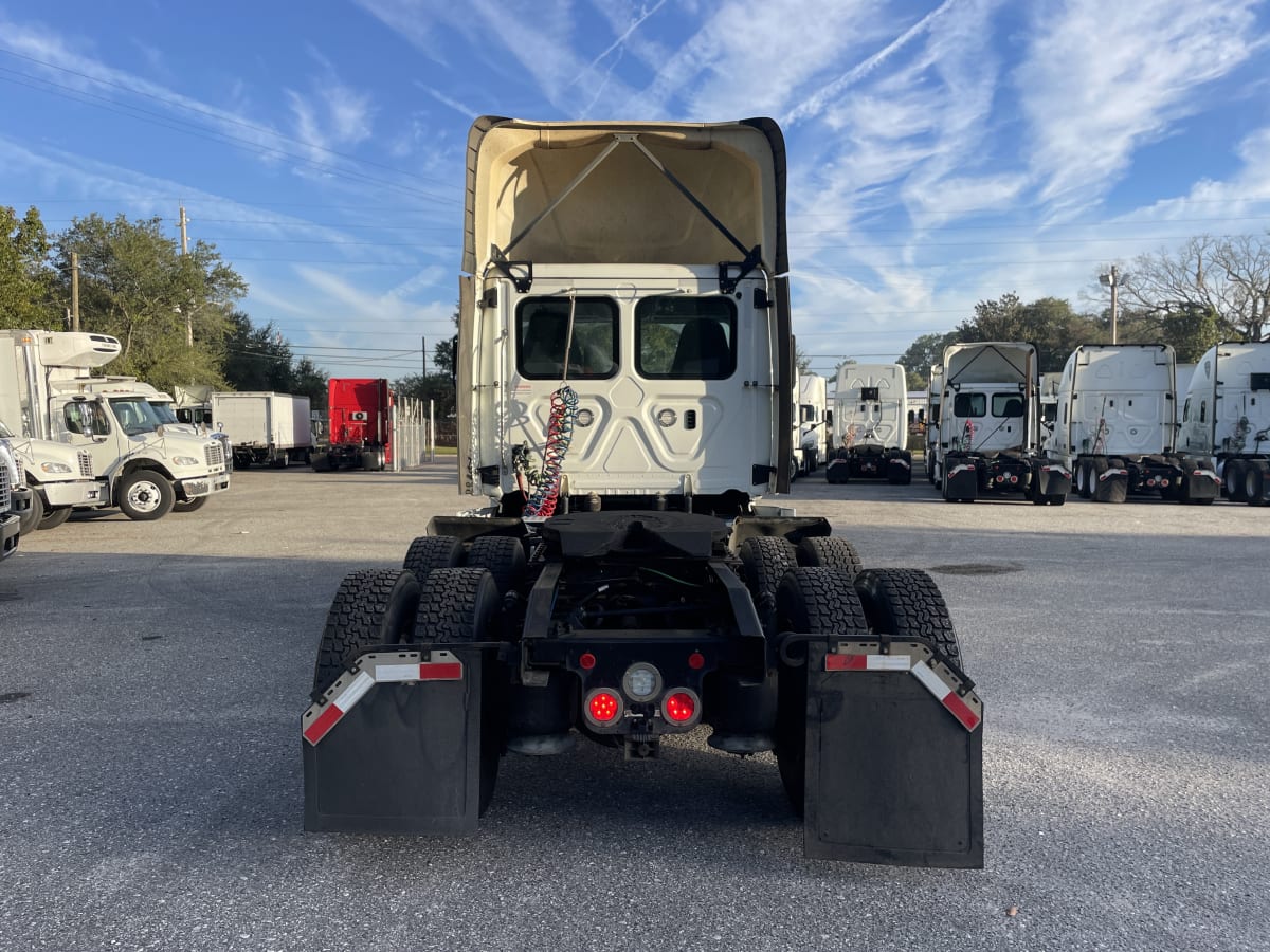 2020 Freightliner/Mercedes NEW CASCADIA PX12664 896514