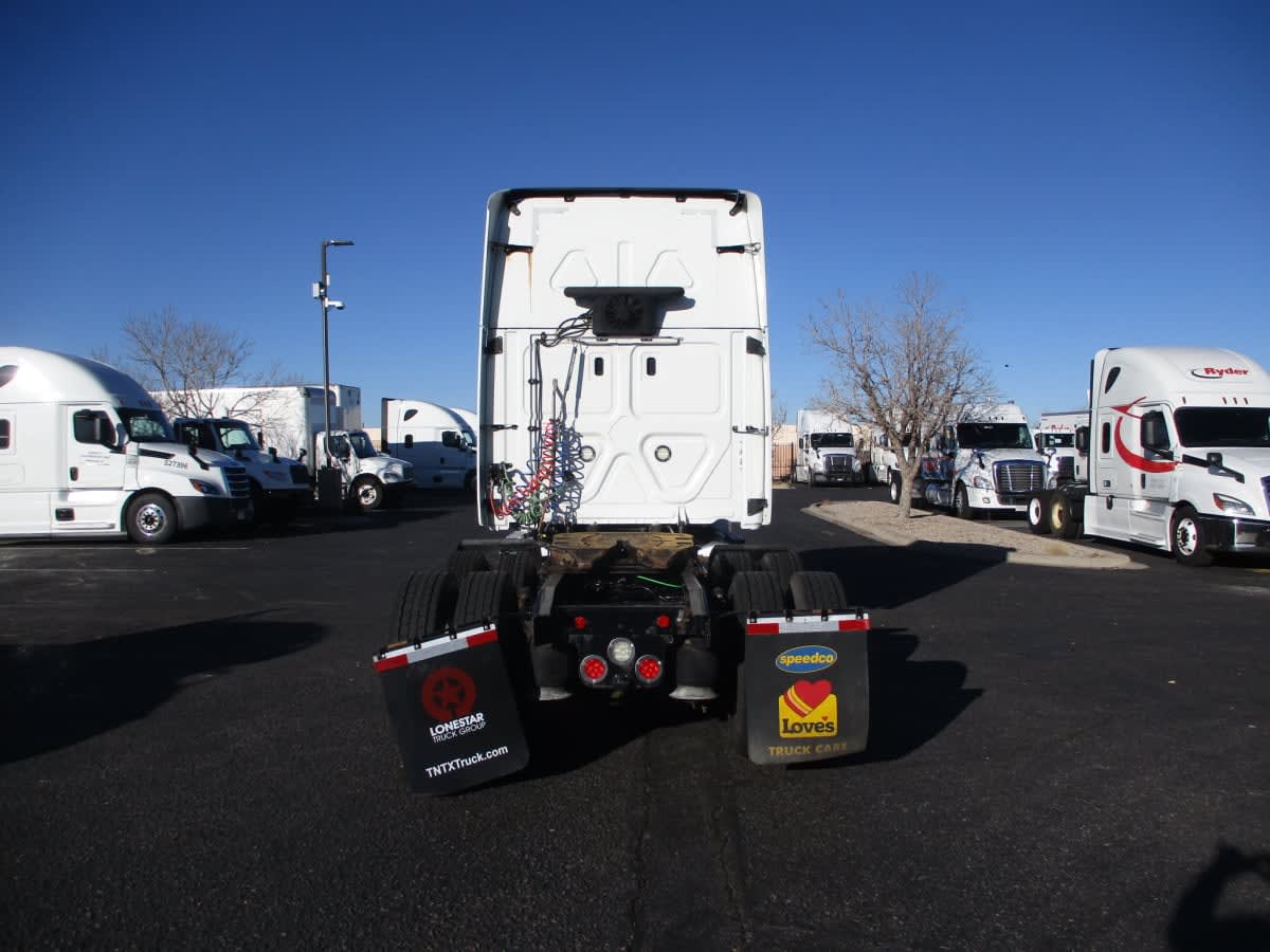 2020 Freightliner - image 5