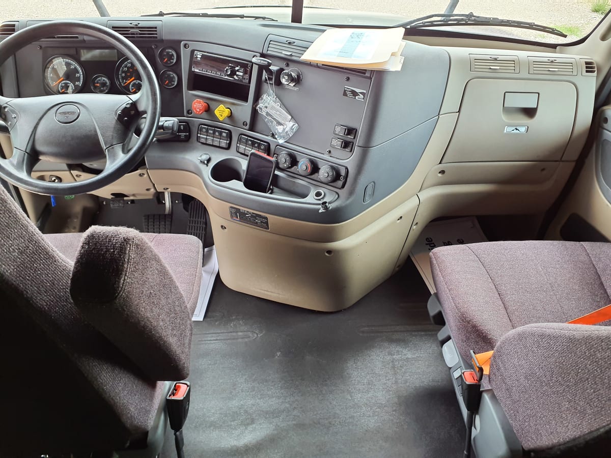 2020 Freightliner/Mercedes CASCADIA 125 896607