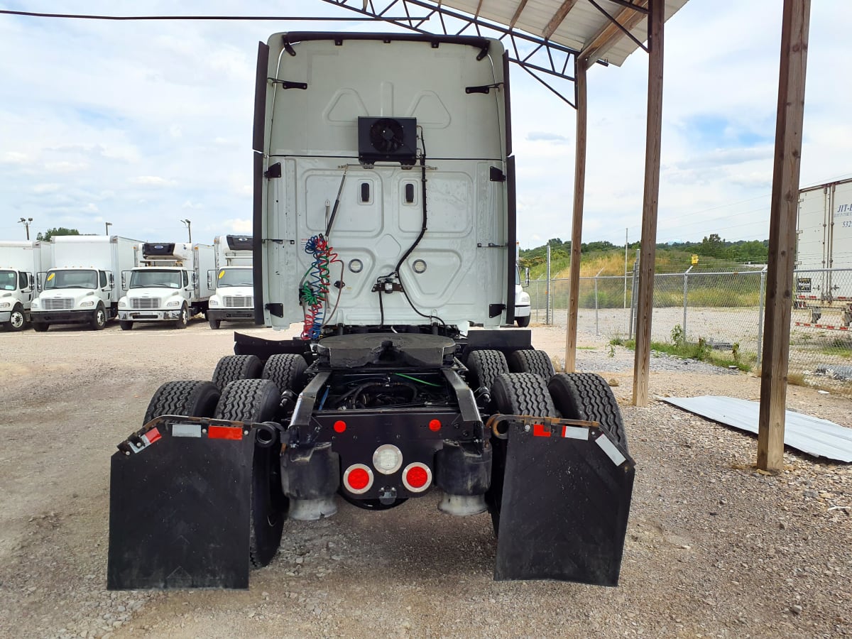 2020 Freightliner/Mercedes CASCADIA 125 896607