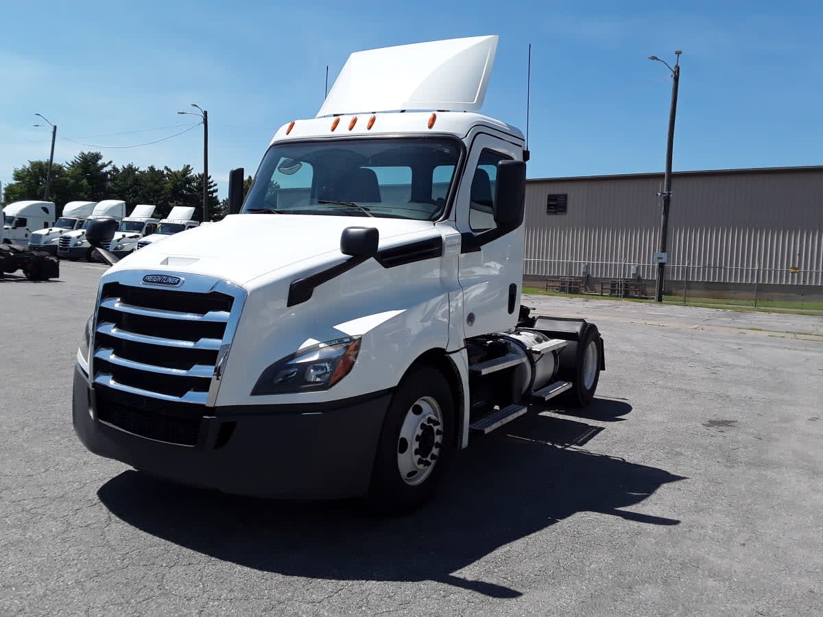 2020 FREIGHTLINER/MERCEDES NEW CASCADIA 126 896612 2020 FREIGHTLINER/MERCEDES NEW CASCADIA 126 896612