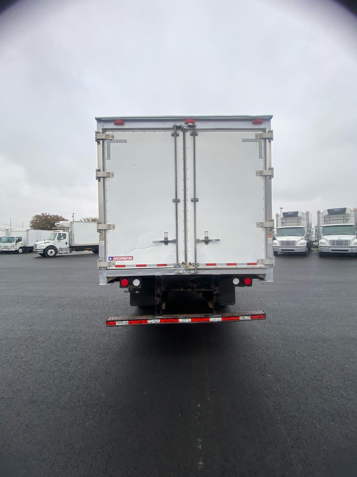 2020 Freightliner/Mercedes M2 106 896625