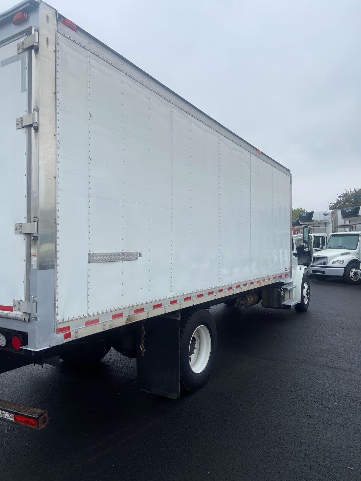 2020 Freightliner/Mercedes M2 106 896625