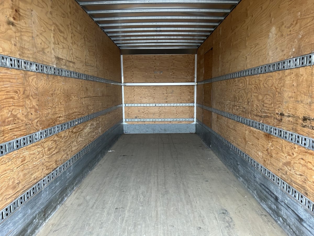 2020 Freightliner/Mercedes M2-112 896722