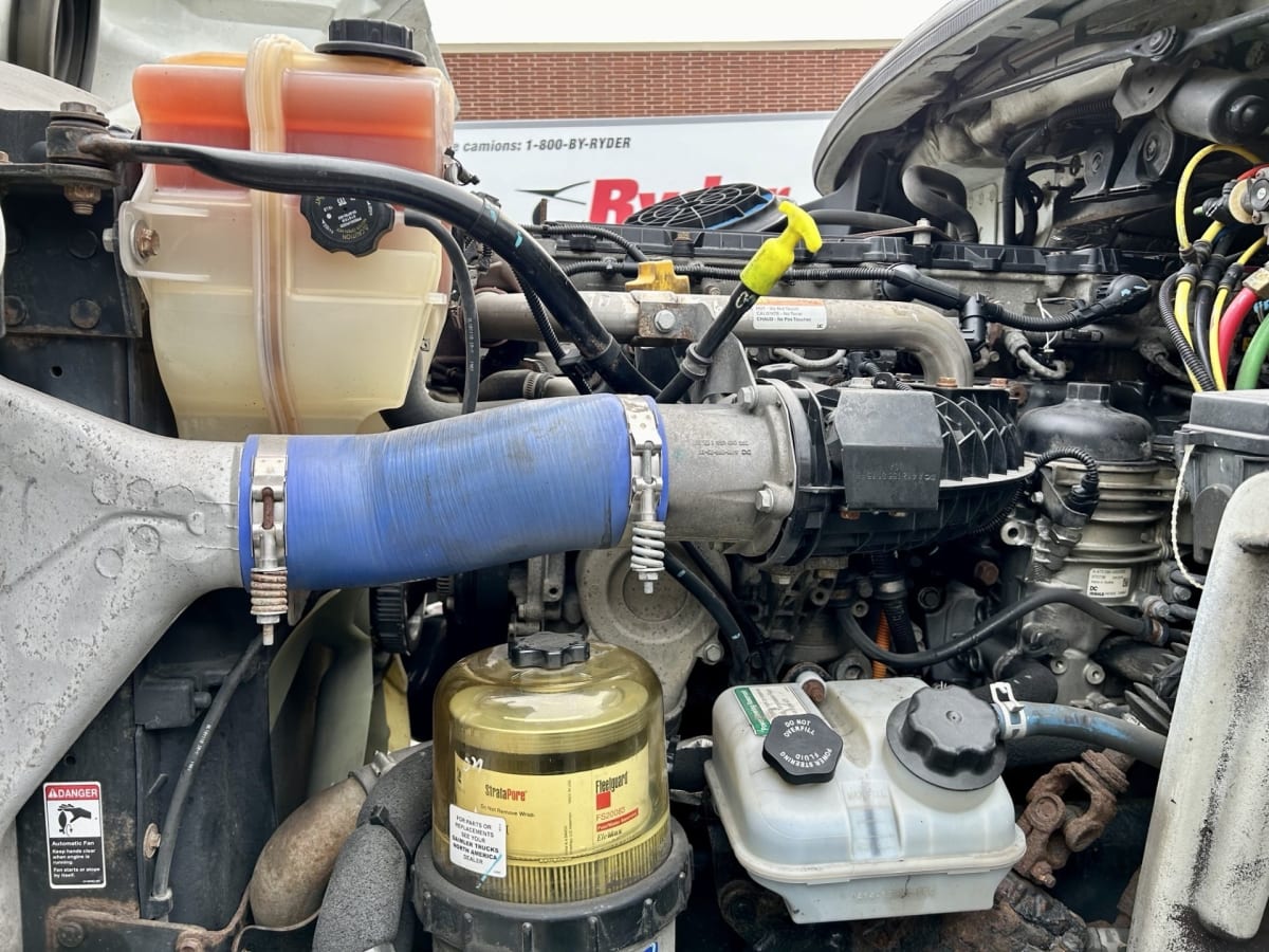 2020 Freightliner/Mercedes M2-112 896723