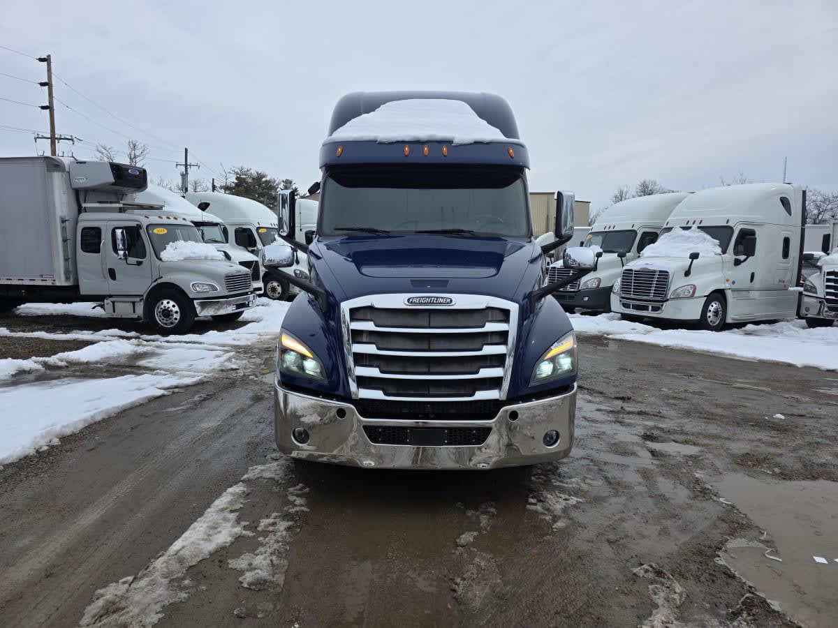 2020 Freightliner/Mercedes NEW CASCADIA PX12664 896741