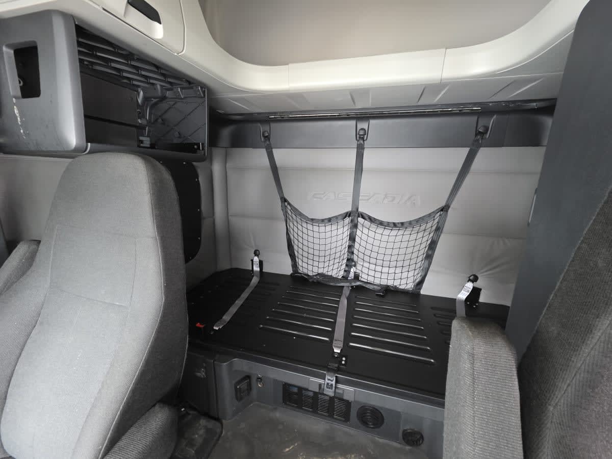 2020 Freightliner/Mercedes NEW CASCADIA PX12664 896741