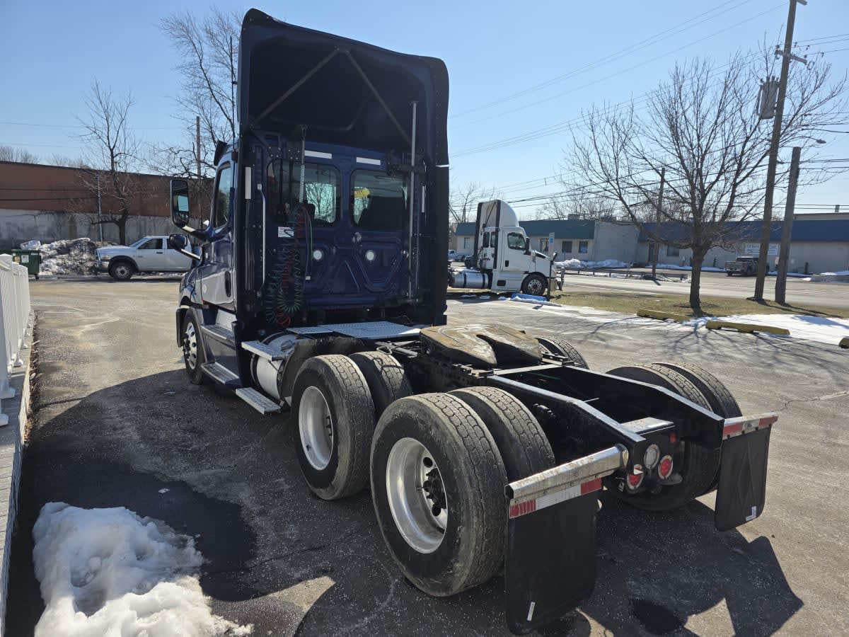 2020 Freightliner/Mercedes NEW CASCADIA PX12664 896755