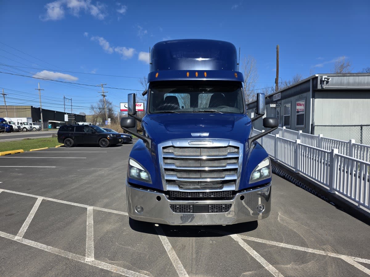 2020 Freightliner/Mercedes NEW CASCADIA PX12664 896759