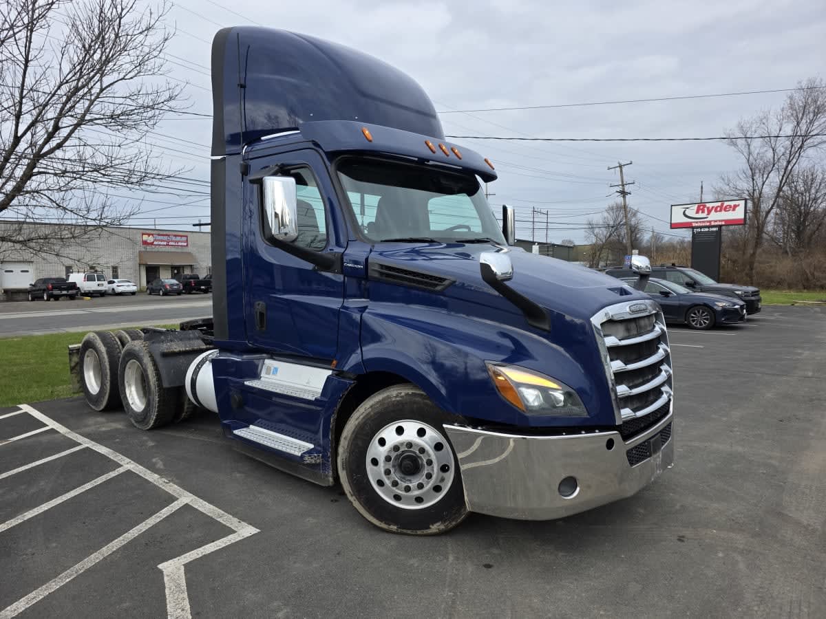 2020 Freightliner/Mercedes NEW CASCADIA PX12664 896763