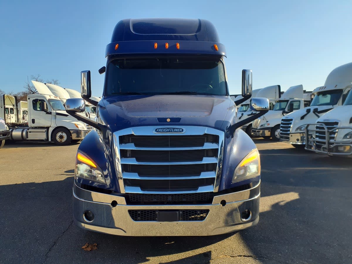 2020 Freightliner/Mercedes NEW CASCADIA PX12664 896770
