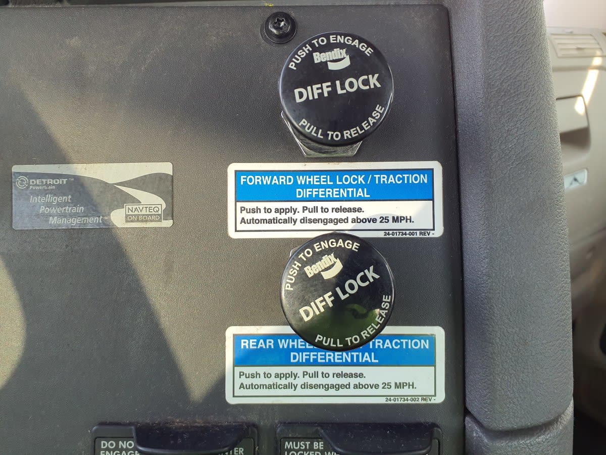 2020 Freightliner/Mercedes CASCADIA 125 896976