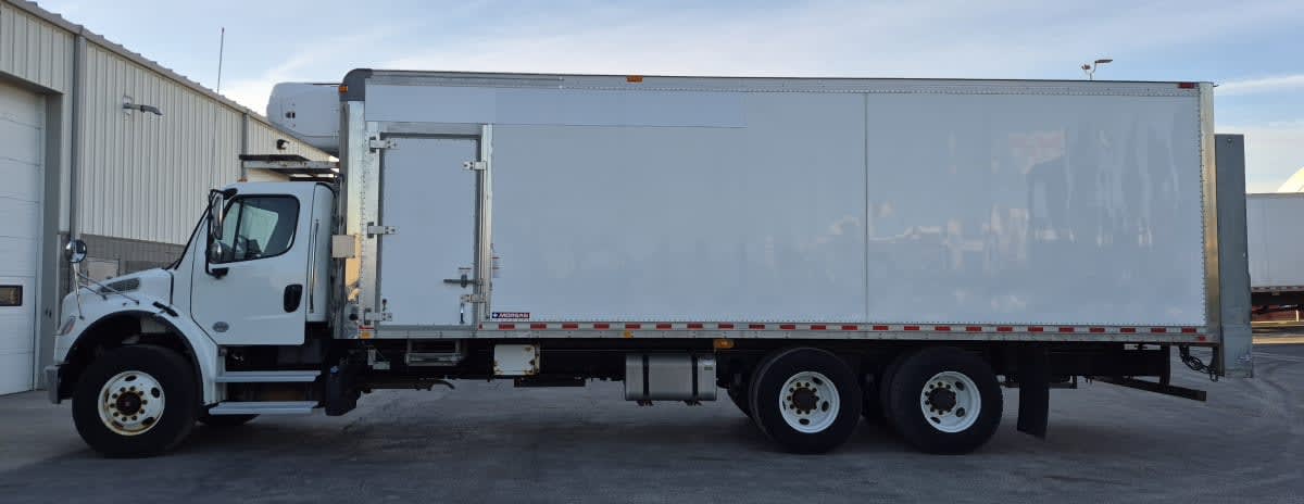 2020 Freightliner/Mercedes M2 106 897034
