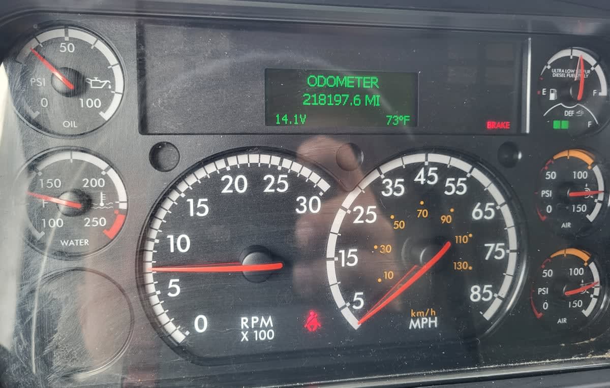 2020 Freightliner/Mercedes M2 106 897103