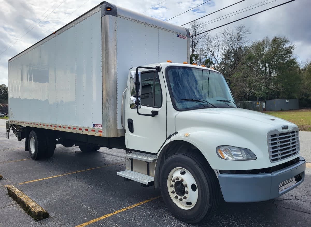 2020 Freightliner/Mercedes M2 106 897103