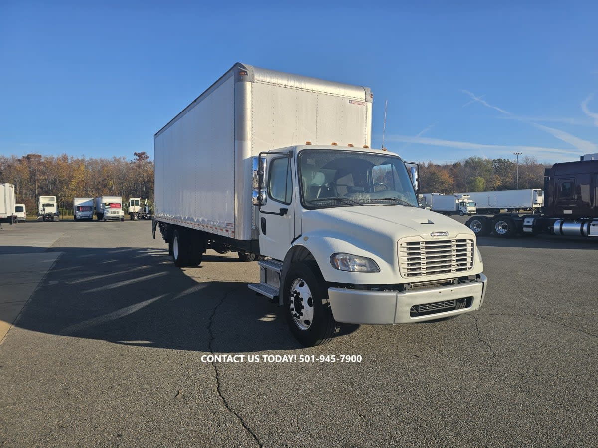 2020 Freightliner/Mercedes M2 106 897104