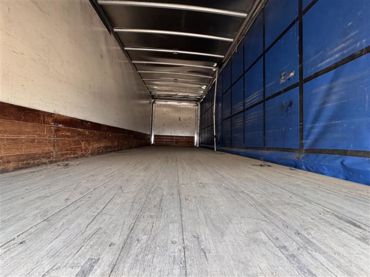 2020 Freightliner/Mercedes M2 106 897226