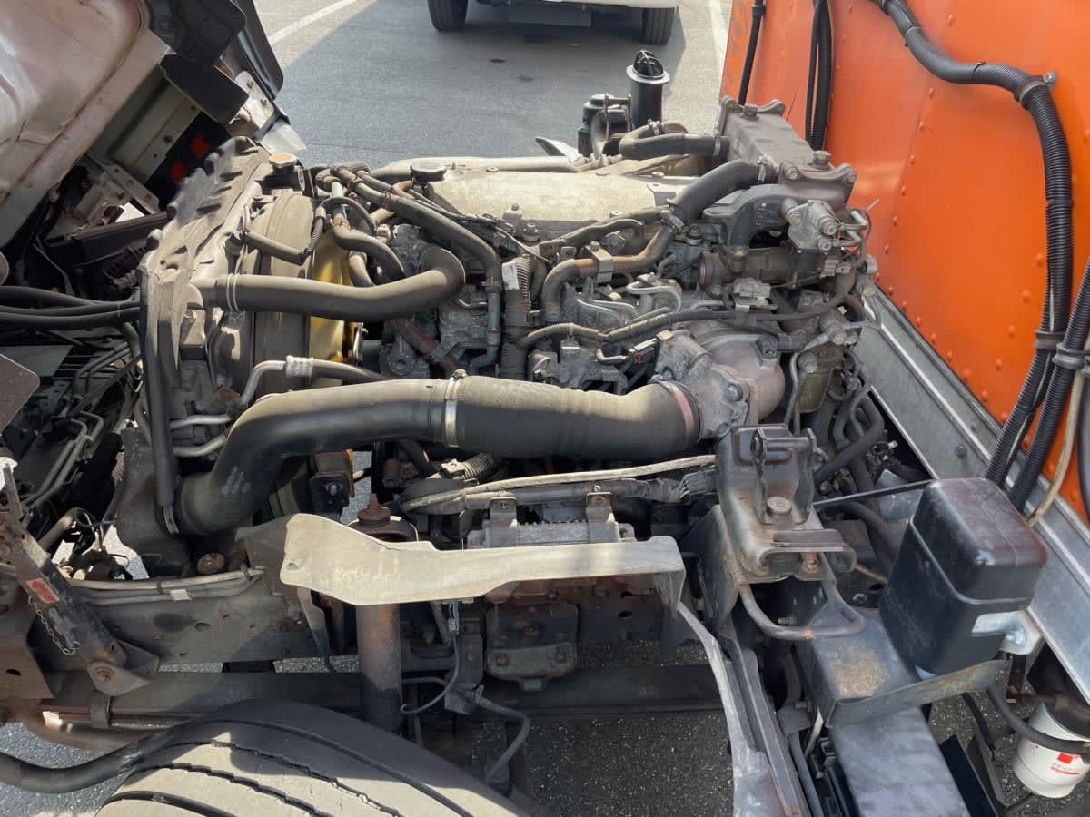 2019 Isuzu NQR 897329