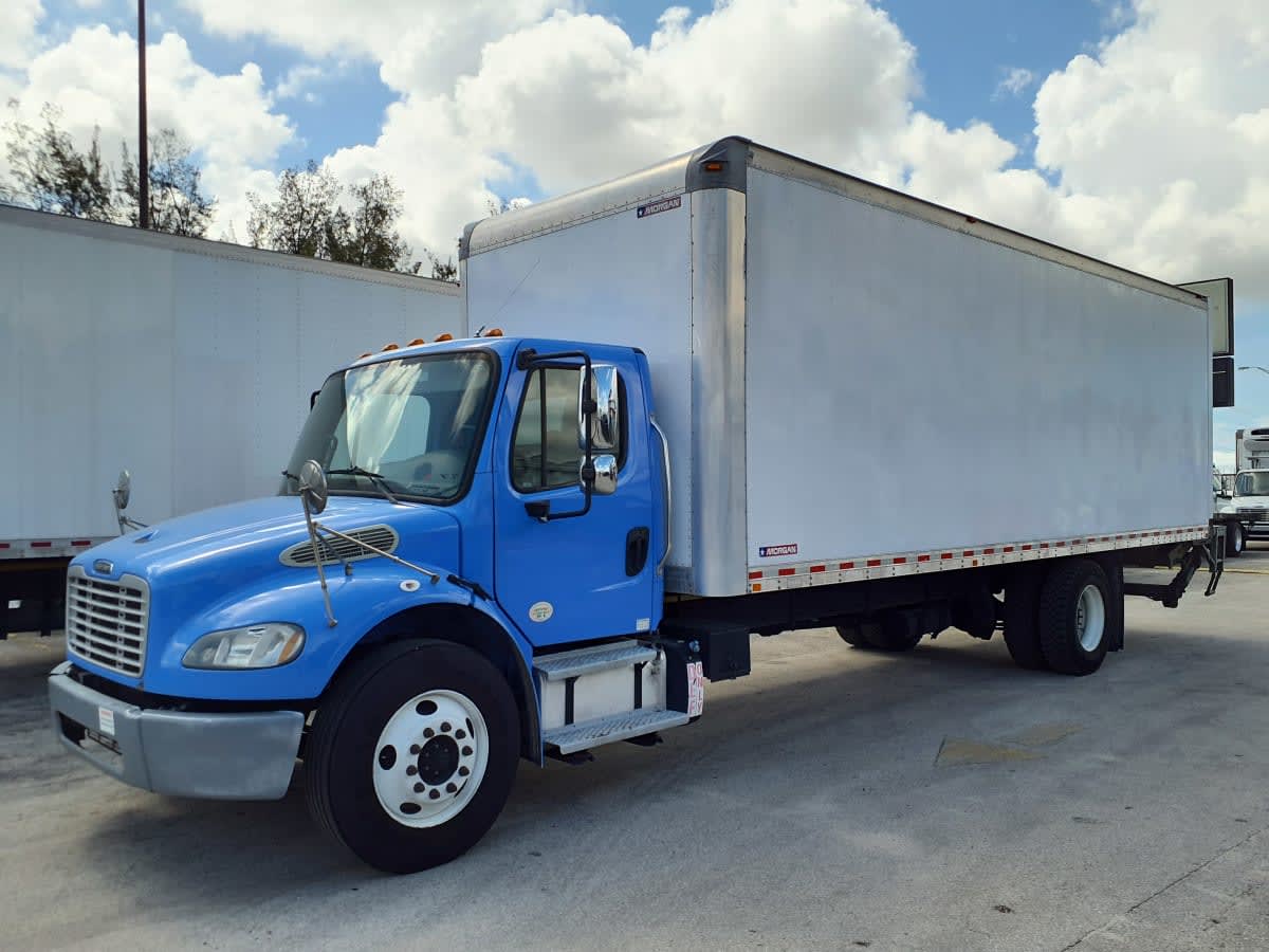 2020 Freightliner/Mercedes M2 106 897499