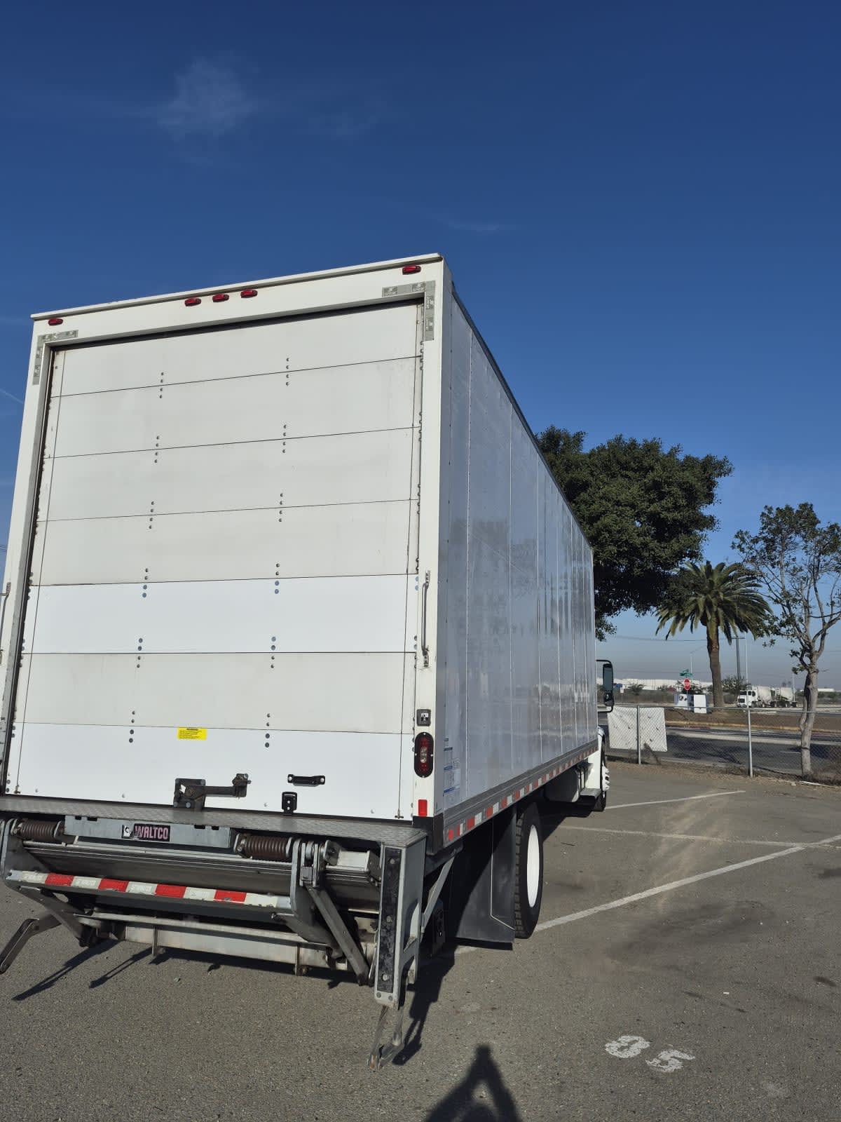 2020 Freightliner/Mercedes M2 106 897619