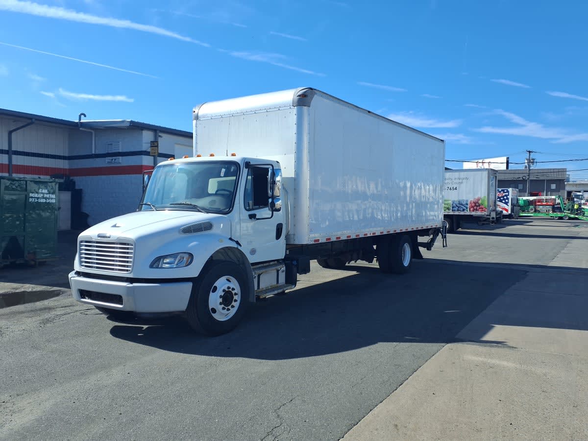 2020 Freightliner/Mercedes M2 106 897629