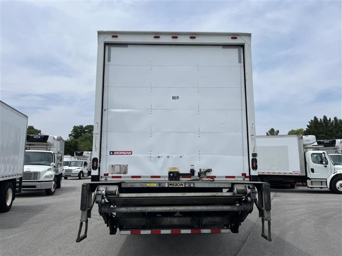 2020 Freightliner/Mercedes M2 106 897716