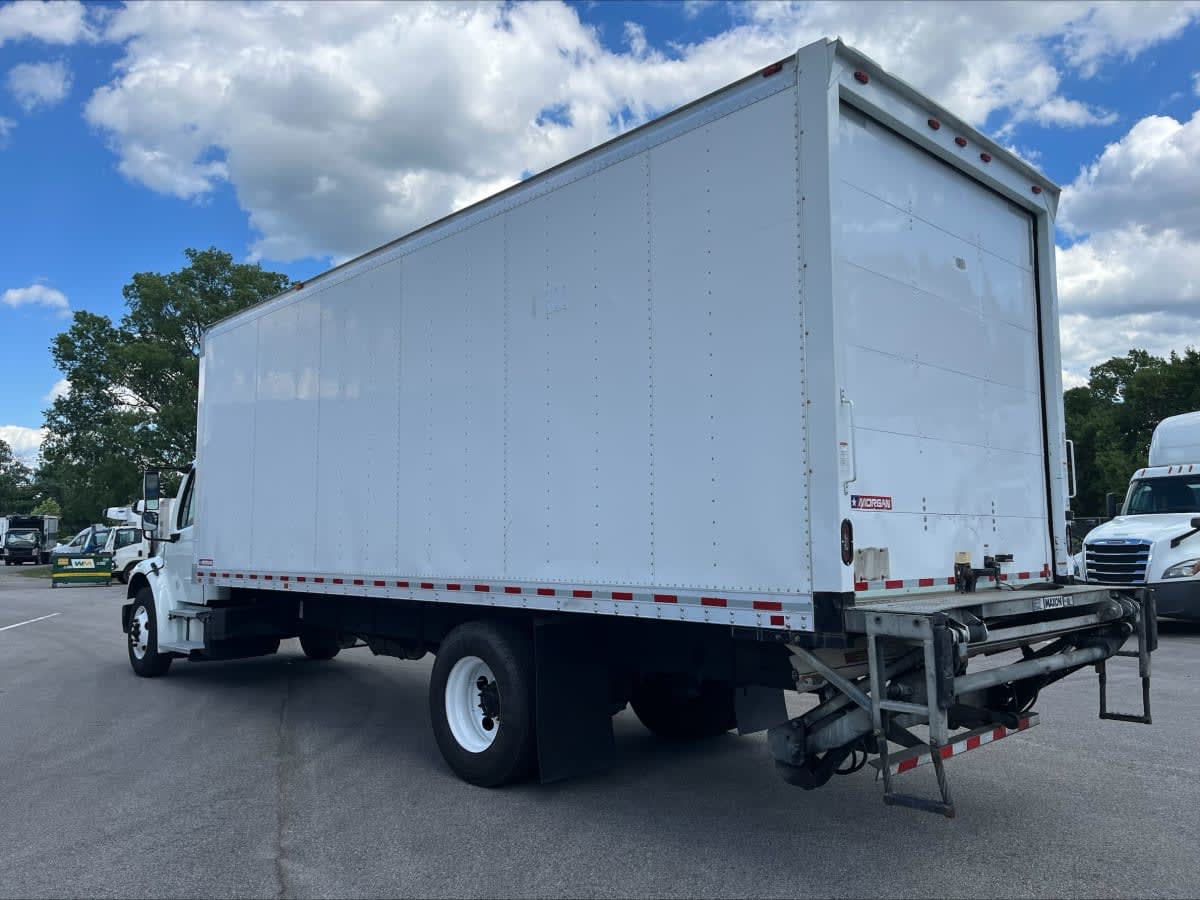 2020 Freightliner M2 106 in Beltsville, MD — photo 6