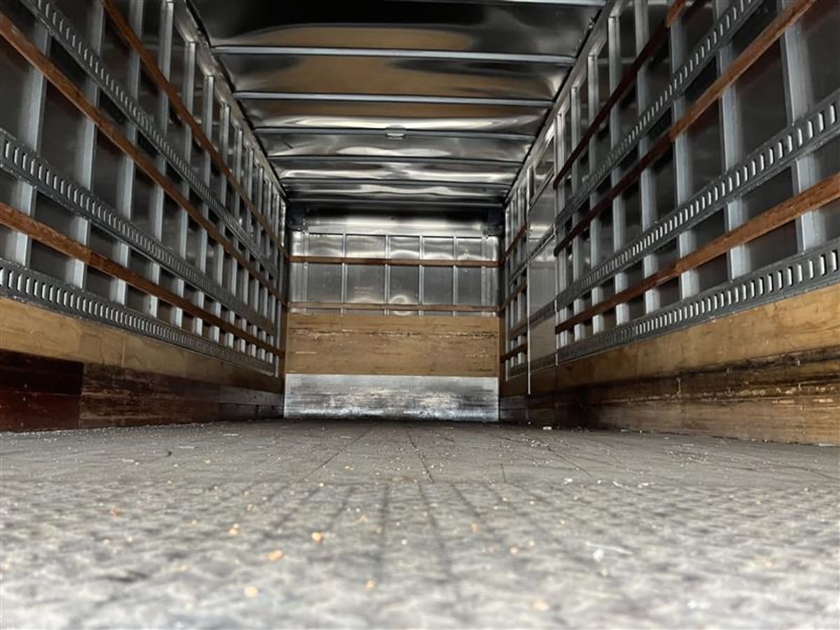2020 Freightliner/Mercedes M2 106 897723