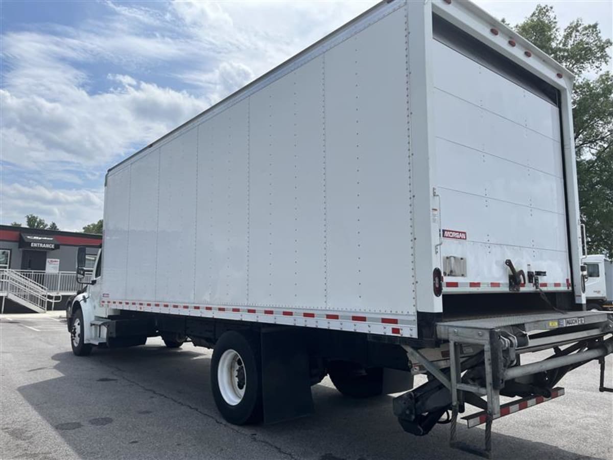 2020 Freightliner/Mercedes M2 106 897724