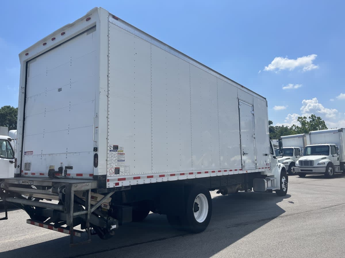 2020 Freightliner M2 106 in Beltsville, MD — photo 4