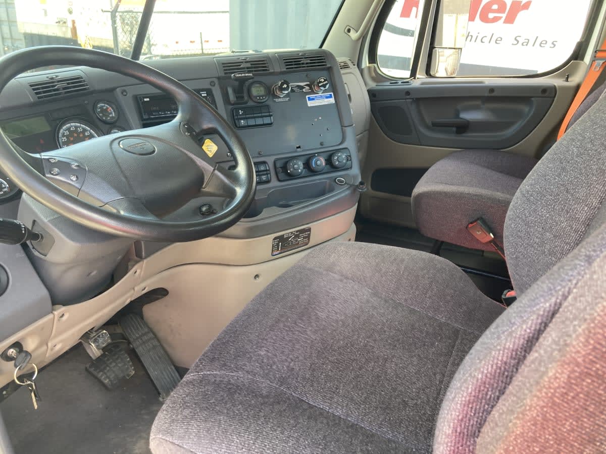 2020 Freightliner/Mercedes CASCADIA 113 897780