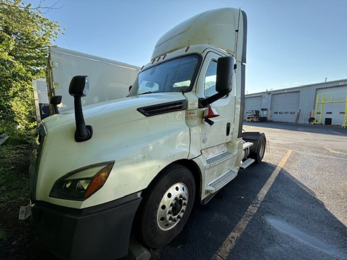 2020 Freightliner Cascadia