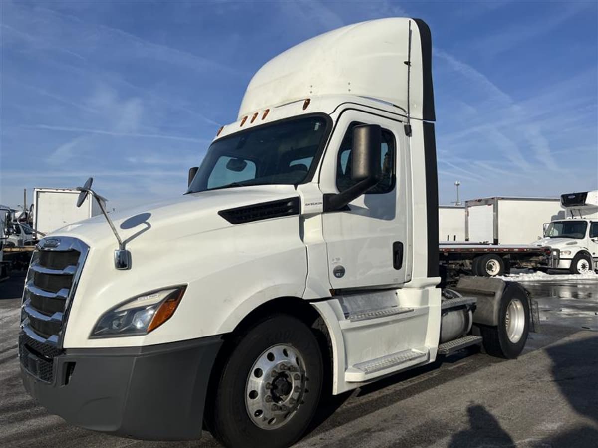 2020 Freightliner - image 1