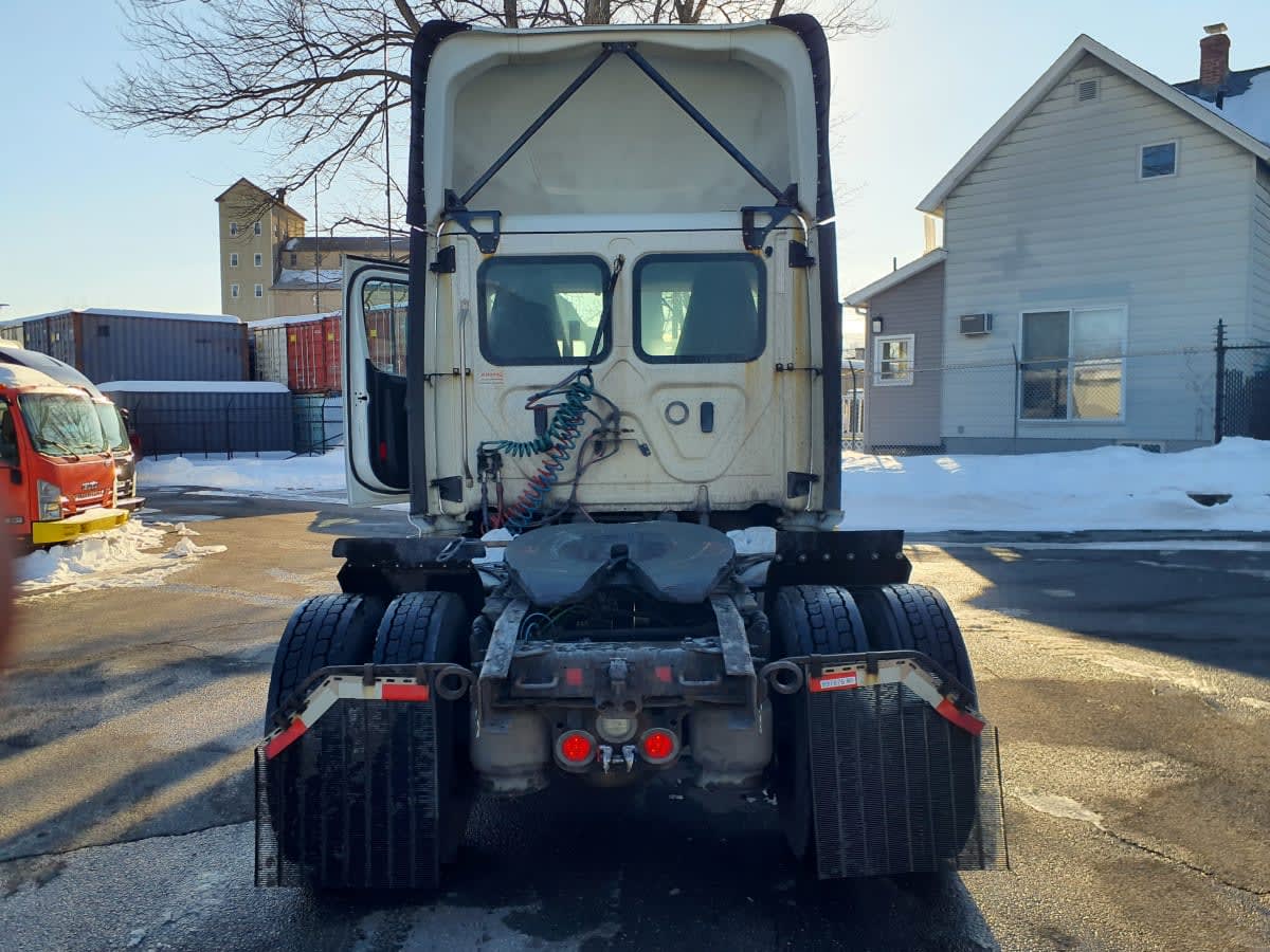 2020 Freightliner/Mercedes NEW CASCADIA 126 897876