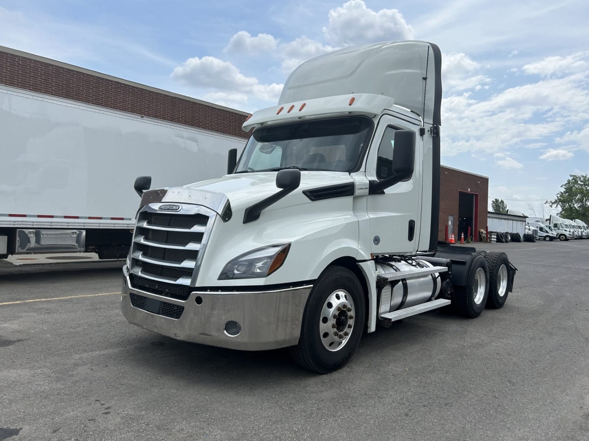 2020 Freightliner/Mercedes NEW CASCADIA PX12664 897886