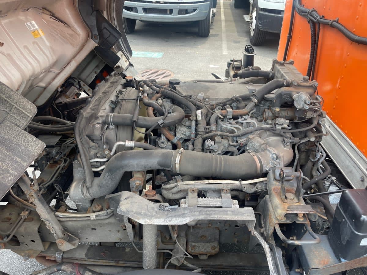 2019 Isuzu NQR 897939