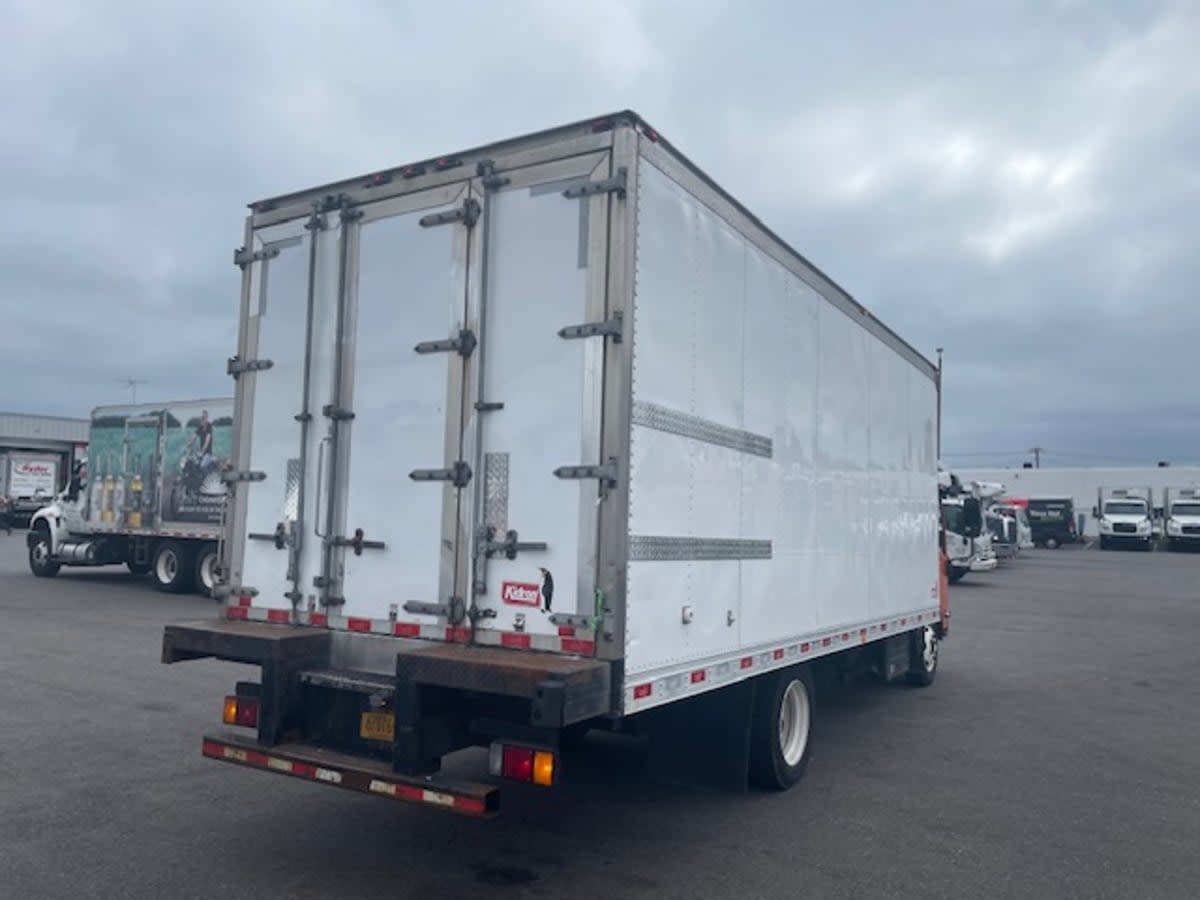 2019 Isuzu NQR 897945