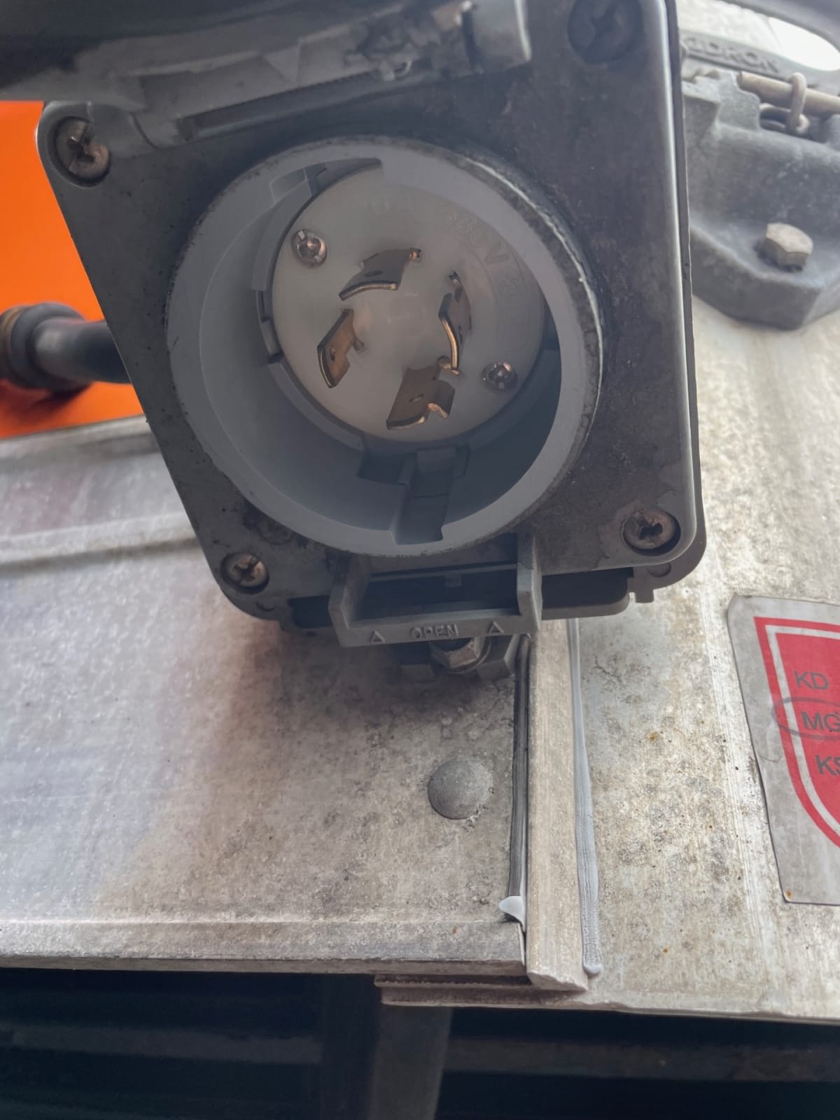 2019 Isuzu NQR 897957