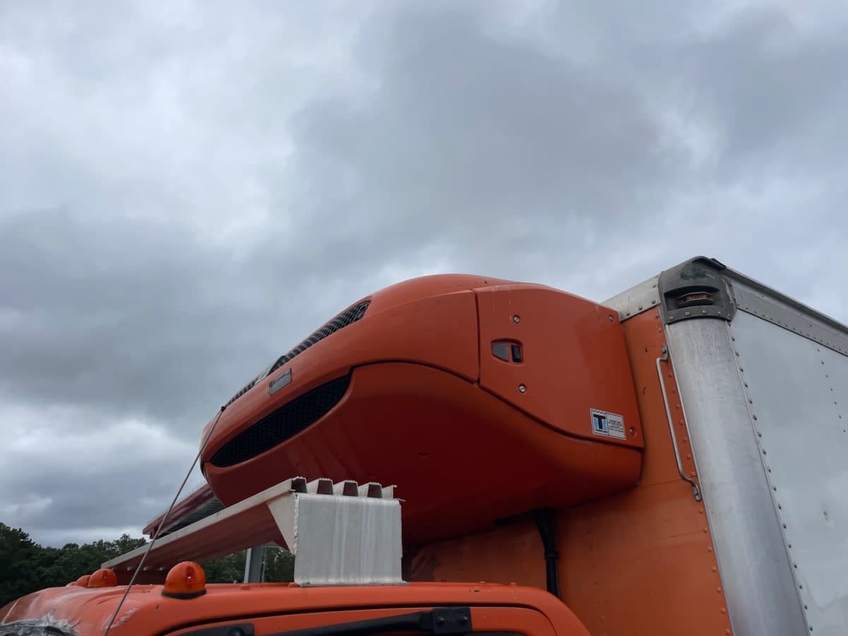 2019 Isuzu NQR 897957