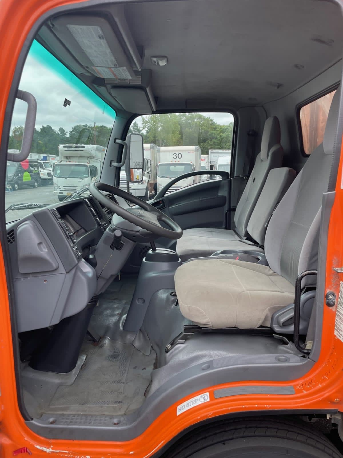 2019 Isuzu NQR 897957