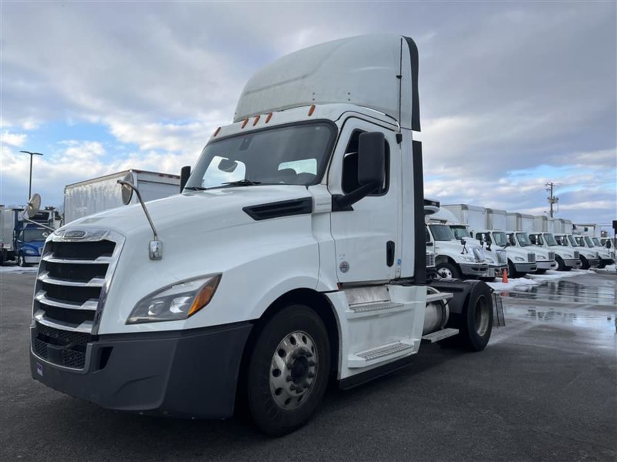 2020 Freightliner - image 1