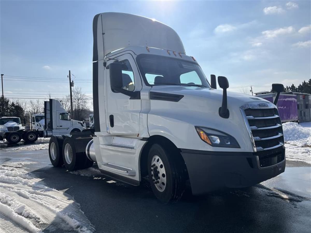 2020 Freightliner - image 3