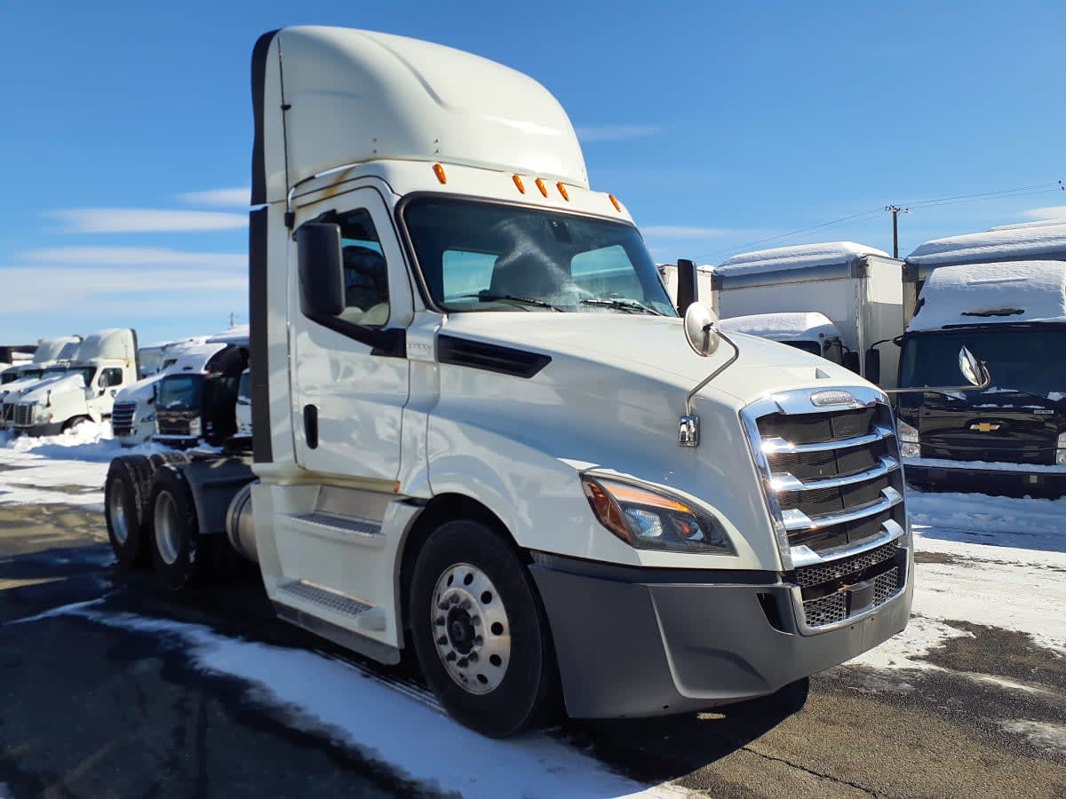 2020 Freightliner/Mercedes NEW CASCADIA PX12664 898126
