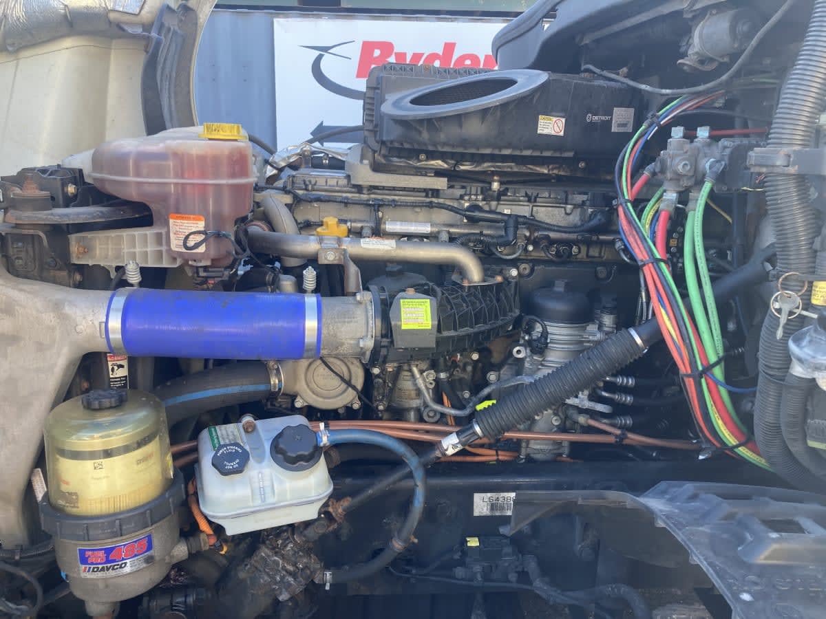 2020 Freightliner - image 8