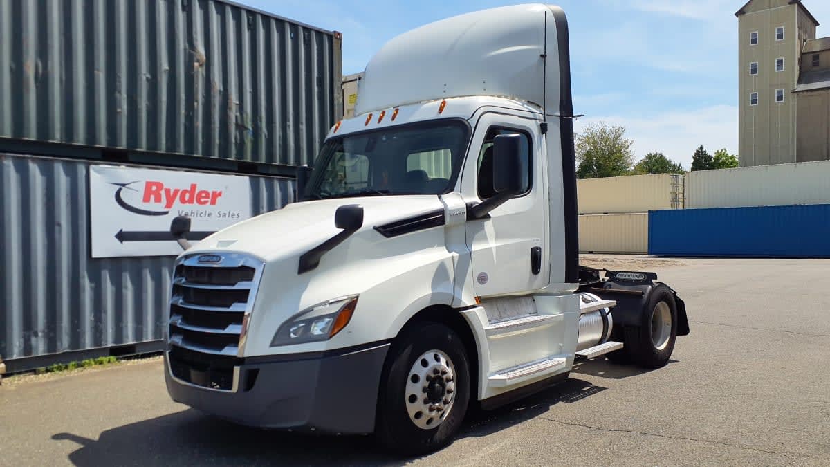 2020 Freightliner/Mercedes NEW CASCADIA 126 898152