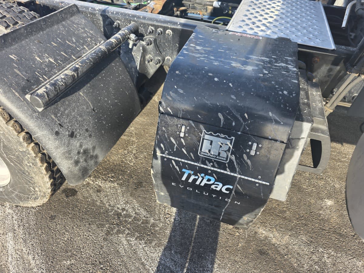 2020 Freightliner/Mercedes CASCADIA 125 898182