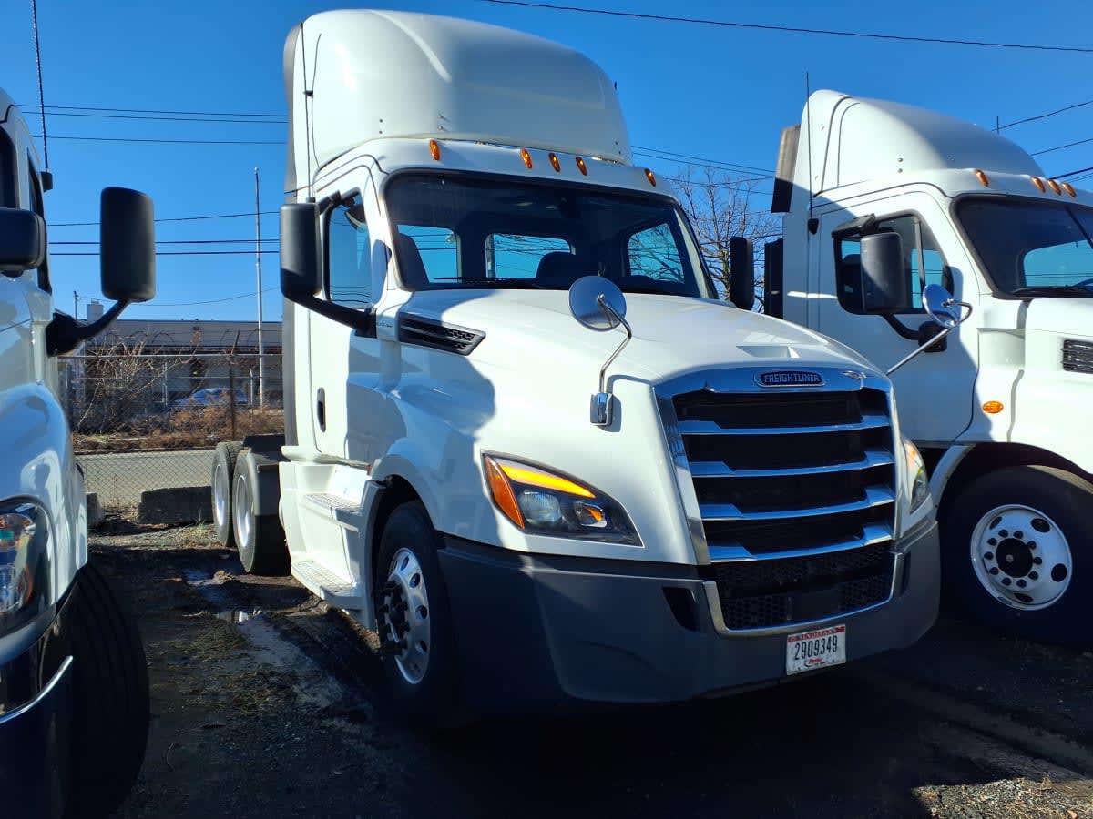 2020 Freightliner - image 3