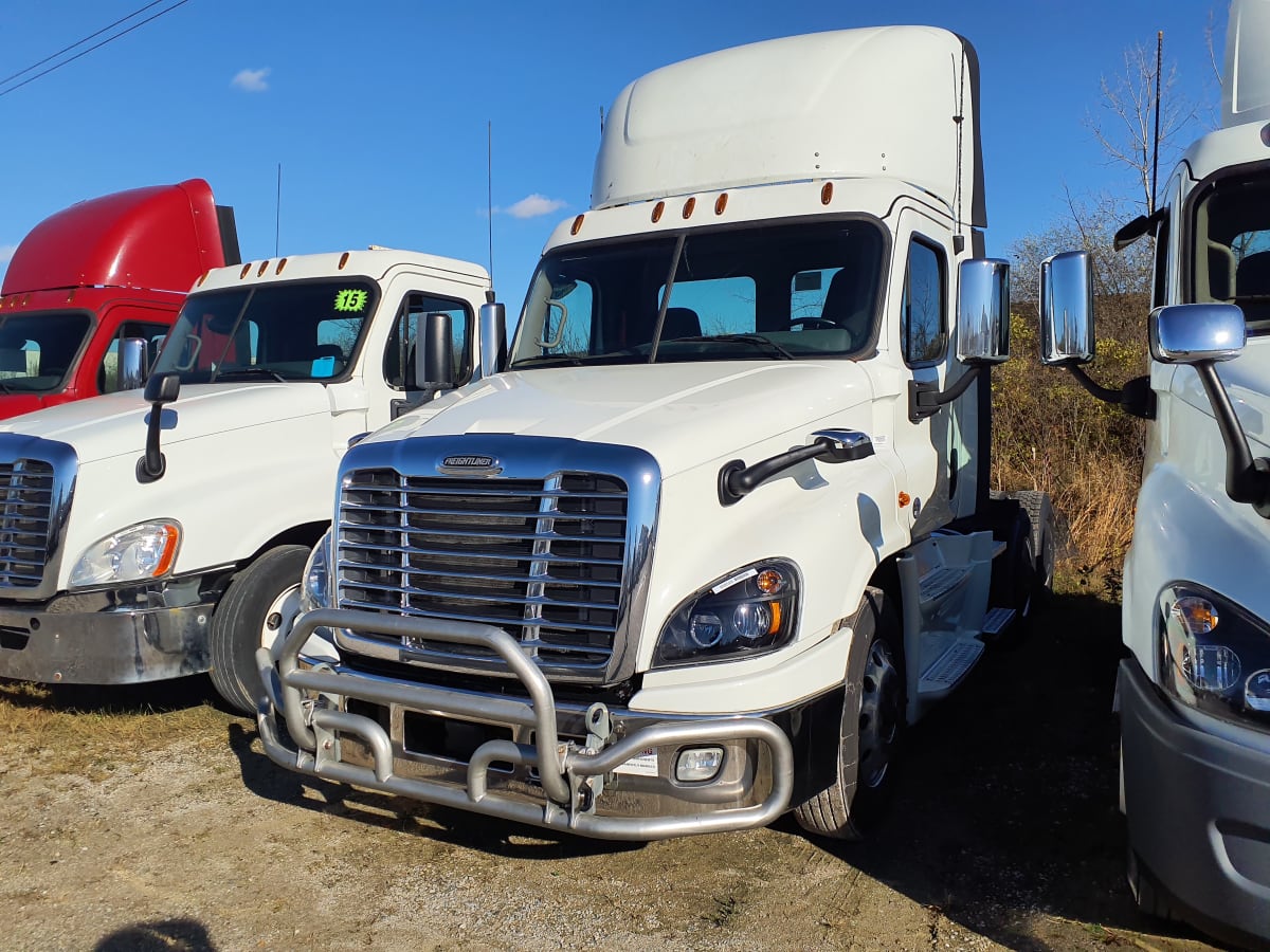 2020 Freightliner/Mercedes CASCADIA 125 898529