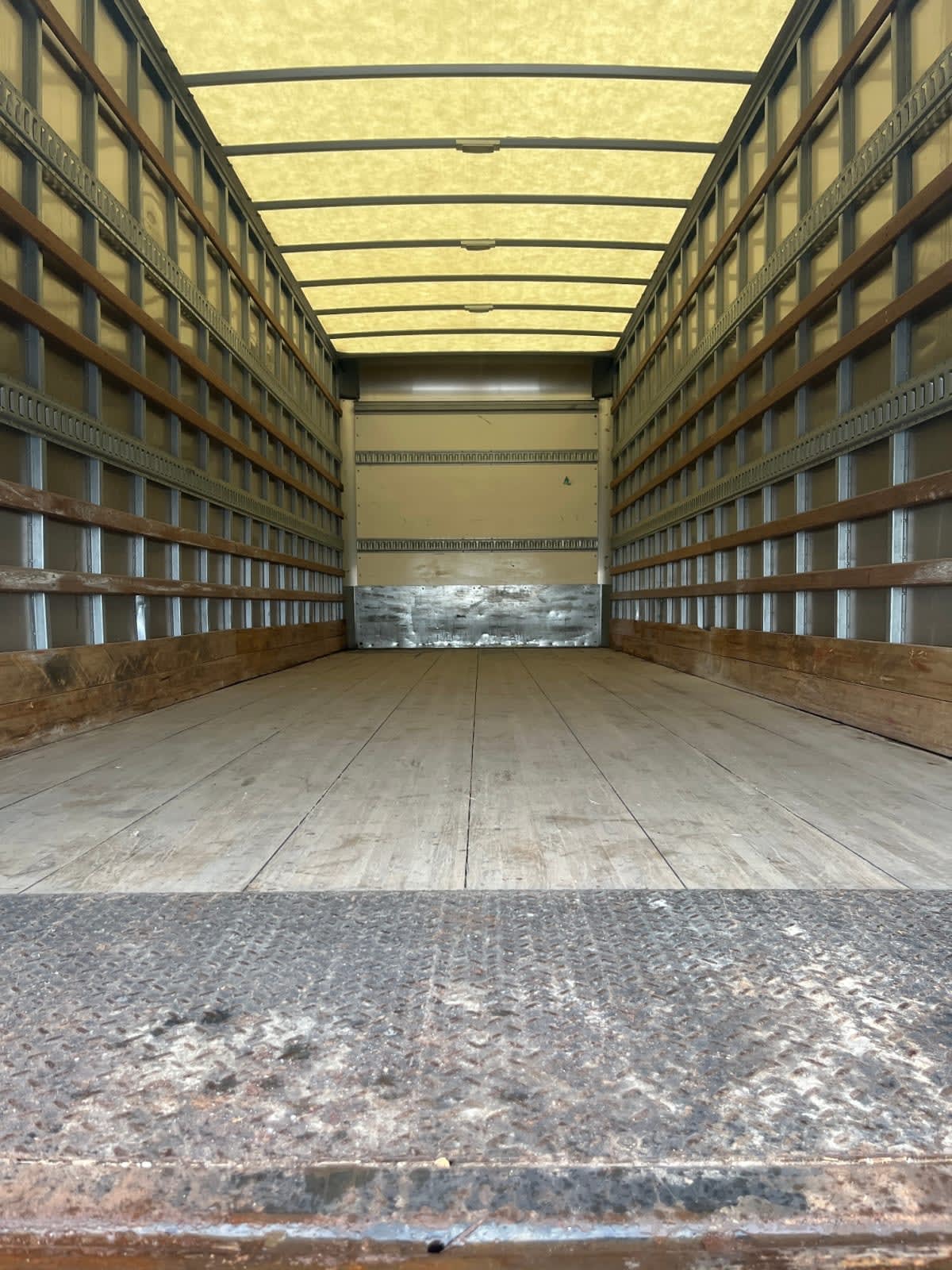 2020 Freightliner/Mercedes M2 106 898563